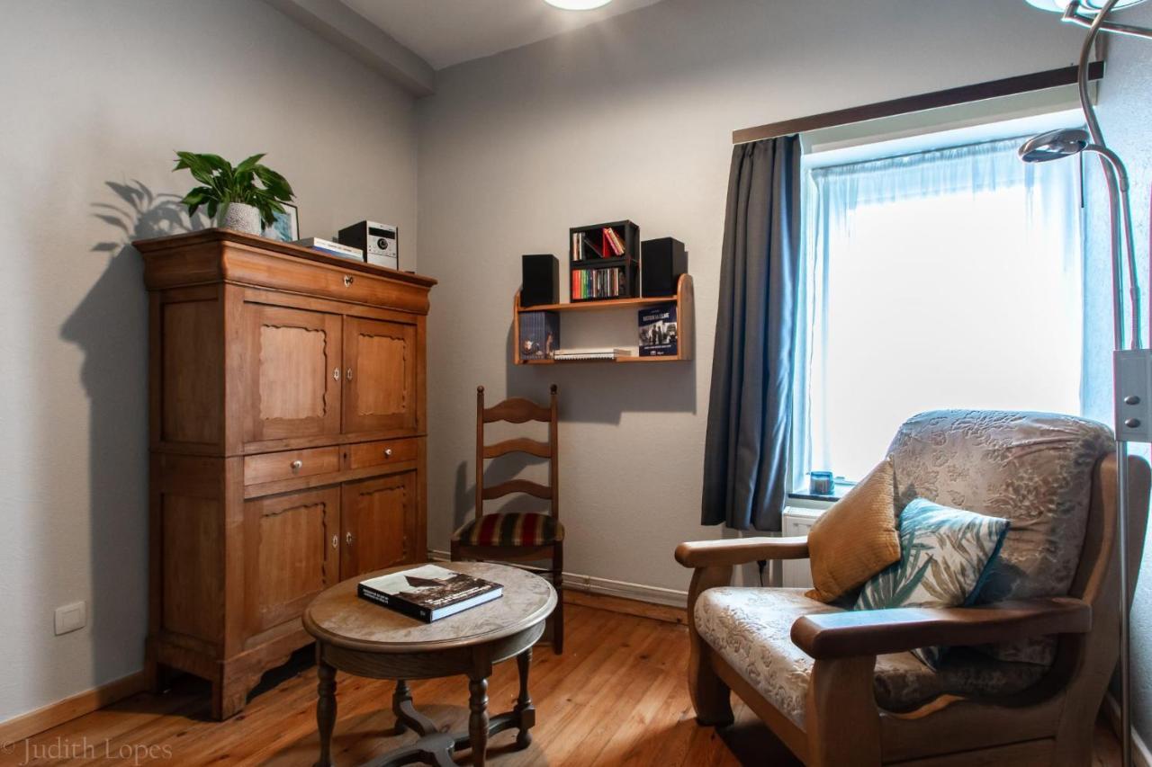 Maison Spacieuse Unifamiliale. Gite La Clochette バストーニュ エクステリア 写真