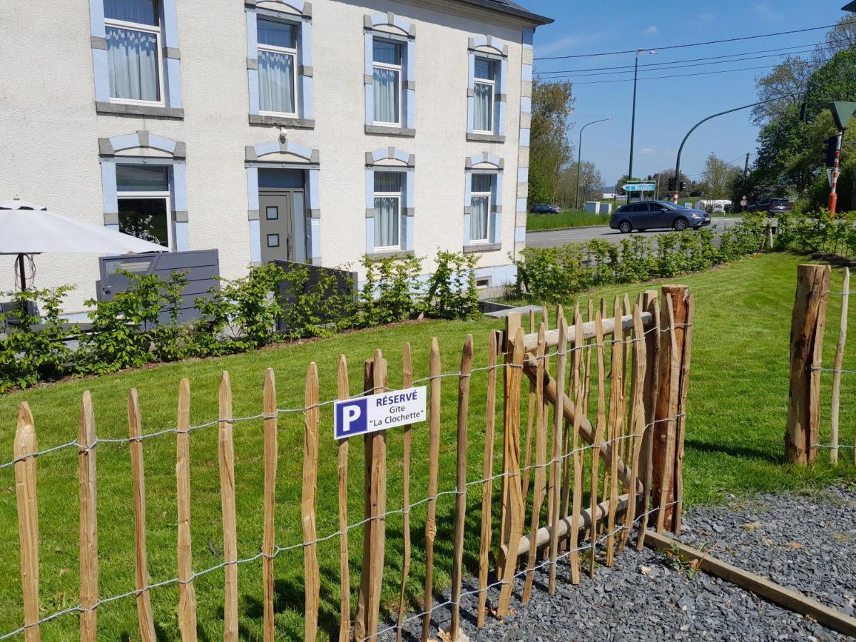 Maison Spacieuse Unifamiliale. Gite La Clochette バストーニュ エクステリア 写真
